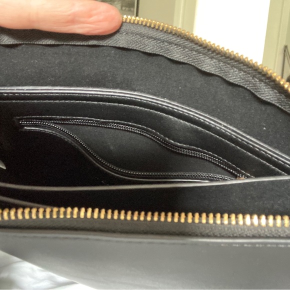 Melie Bianco black crossbody bag - Picture 2 of 4